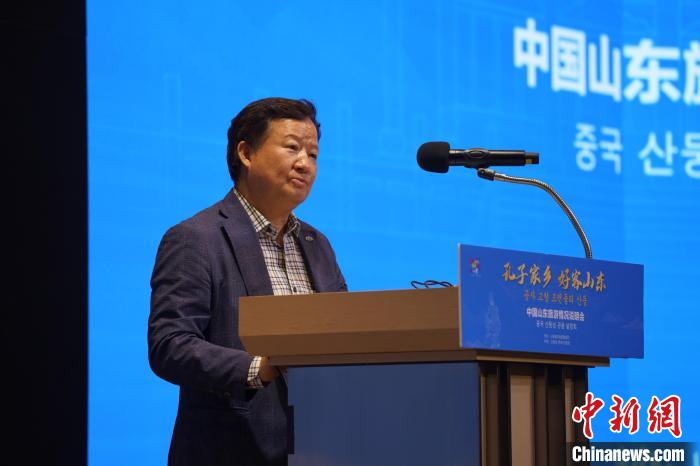 韓國一般旅游業(yè)協(xié)會副會長白承弻致辭?！⑿?攝