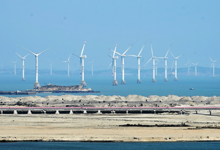 2021年3月9日，三峽福清興化灣海上風電場。新華社記者 林善傳 攝