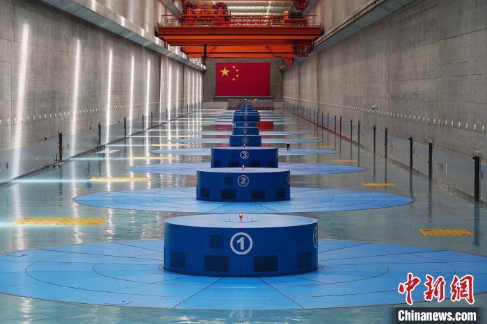 三峽左岸電廠?！￡愋?攝