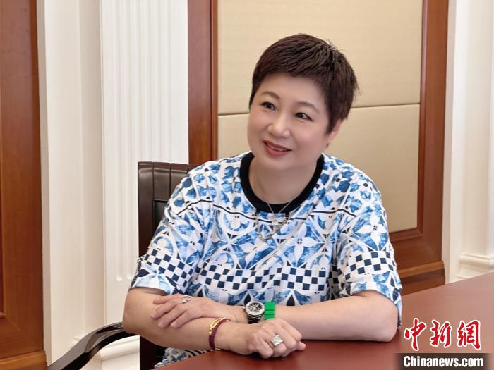 專訪榮毅仁侄女榮智豐：不想為“榮”字丟臉，要做最好