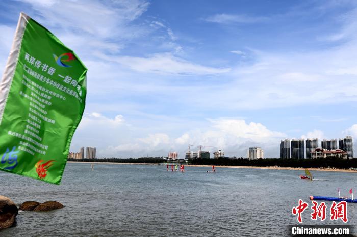 迷人的東山海景?！埥鸫?攝