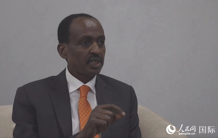 特肖梅·托加接受人民網(wǎng)專訪。人民網(wǎng)記者 劉寧攝