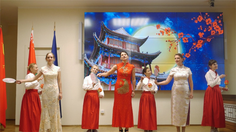 白俄羅斯國立大學(xué)孔子學(xué)院的中秋晚會。受訪者供圖