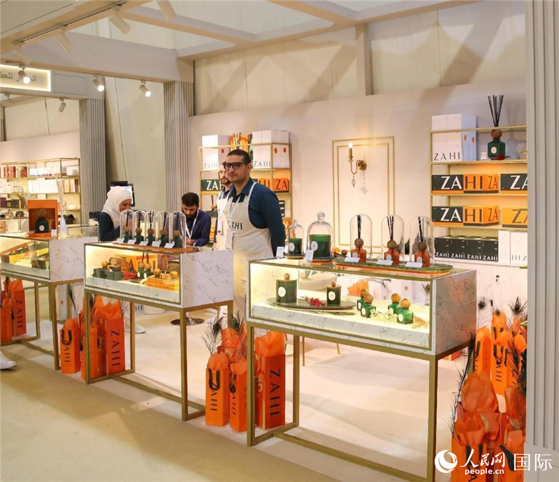 展會(huì)場(chǎng)景。人民網(wǎng) 塔里克·易卜拉欣攝