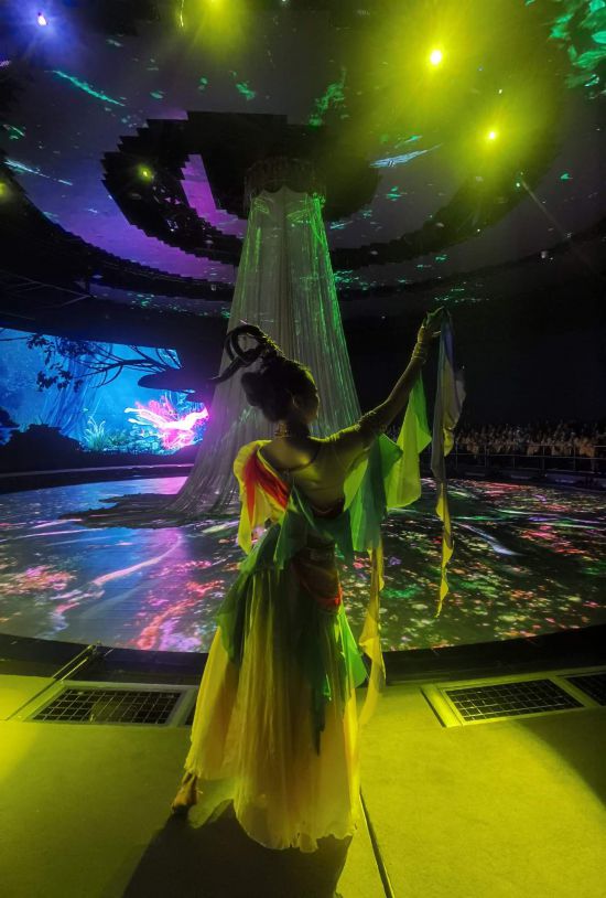 　　《天釀》演出場(chǎng)景。本報(bào)記者常雯宜攝