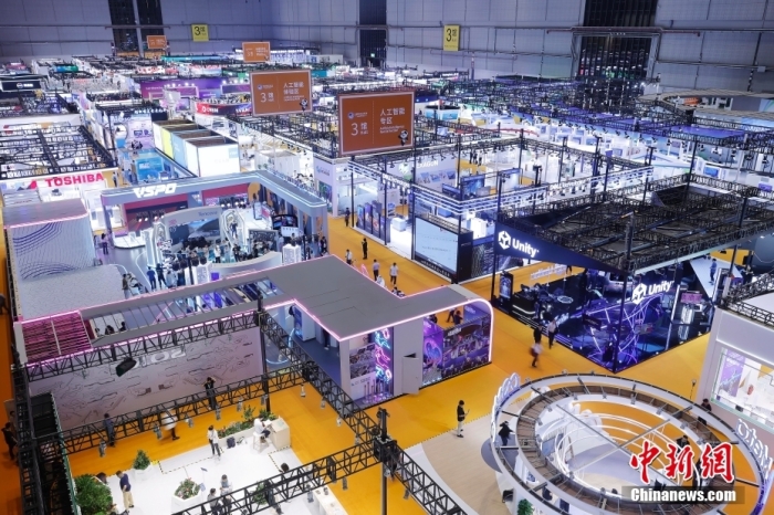 11月5日，第六屆中國國際進(jìn)口博覽會(huì)在國家會(huì)展中心(上海)開幕。<a target='_blank' href='/' _fcksavedurl='/'><p  align=