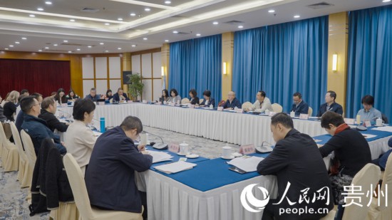 10月26日，歐亞國(guó)家媒體看貴州活動(dòng)在貴陽(yáng)啟動(dòng)。人民網(wǎng)記者 涂敏攝