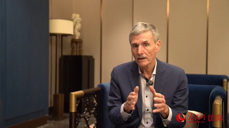 杜登霍夫接受采訪。人民網(wǎng) 劉動(dòng)攝