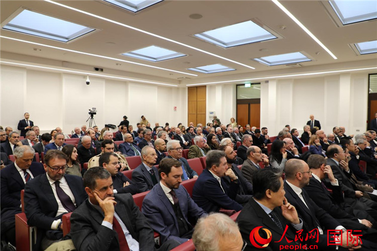 會議現(xiàn)場。人民網(wǎng)記者 謝亞宏攝