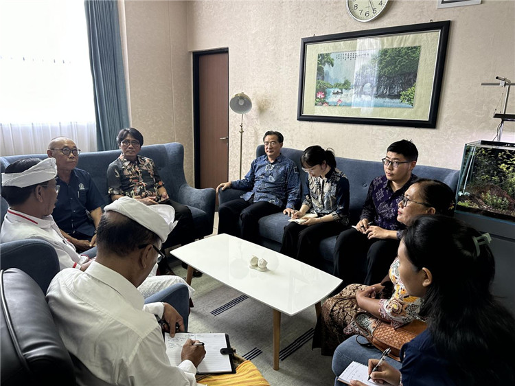 會(huì)談現(xiàn)場(chǎng)。巴陵康孔子學(xué)院供圖