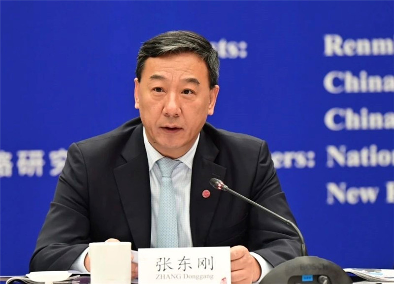 中國人民大學黨委書記、國家發(fā)展與戰(zhàn)略研究院理事長張東剛作論壇開幕致辭。主辦方供圖