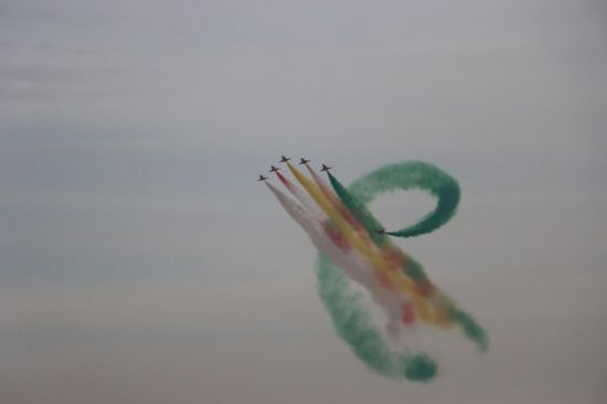 飛行表演現(xiàn)場。高思峰 攝