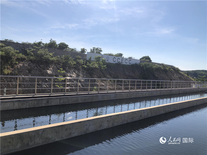 由中國(guó)土木工程（贊比亞）有限公司承建的卡夫河供水項(xiàng)目。人民網(wǎng)記者 黃培昭攝