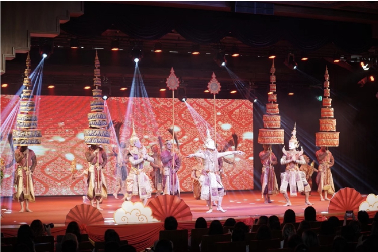 圖為2024“歡樂春節(jié)”中泰互致新春賀辭活動現(xiàn)場。 中國駐泰國大使館文化處供圖