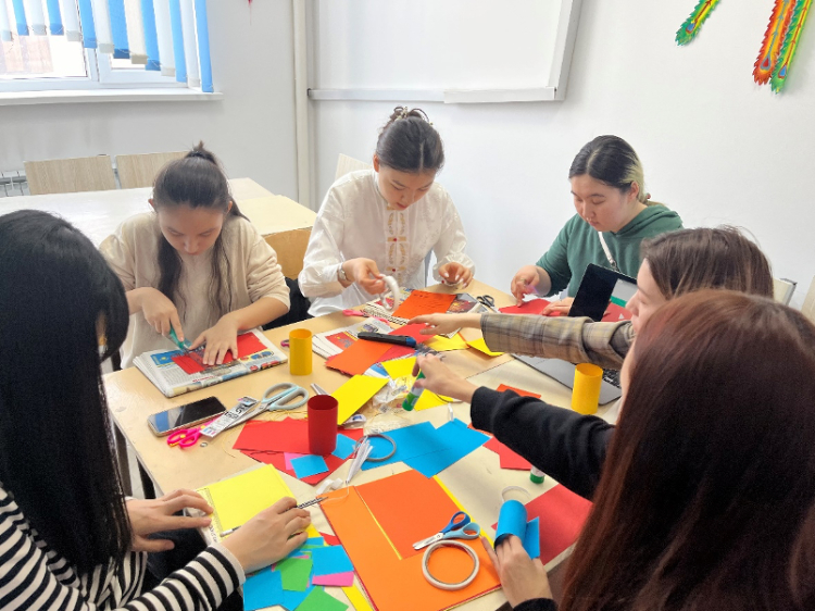 活動現(xiàn)場?？鬃訉W院供圖