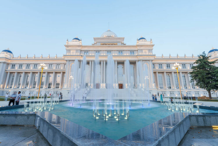 第1視點丨這兩座大樓，見證著中塔友誼