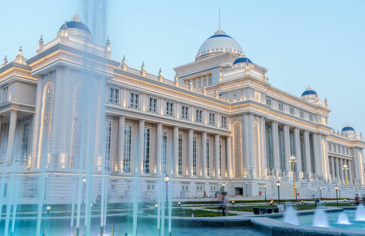 第1視點丨這兩座大樓，見證著中塔友誼