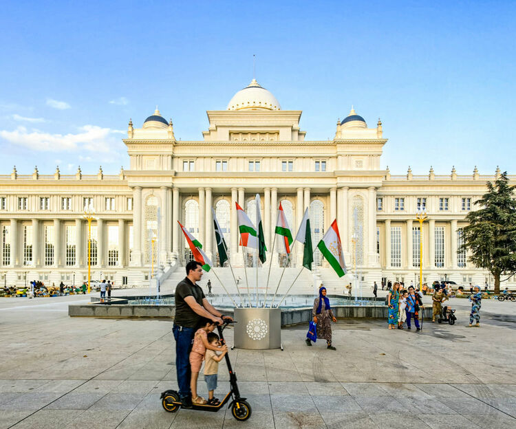 第1視點丨這兩座大樓，見證著中塔友誼