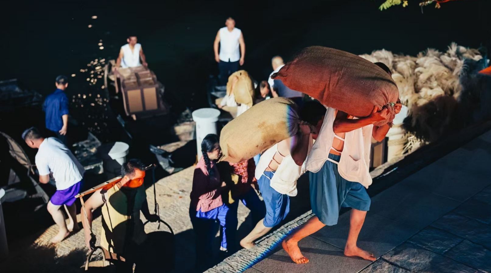 現(xiàn)場重現(xiàn)老碼頭商貿繁榮盛況。主辦方供圖