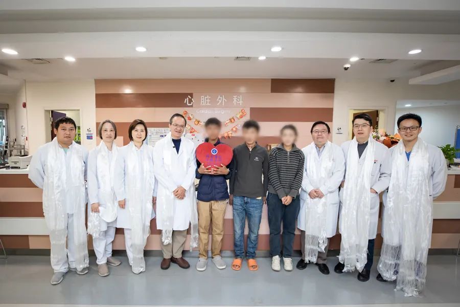 17歲少年咳嗽發(fā)熱15天，找不到感染原因！一查心臟更嚇人！上海醫(yī)生出手→