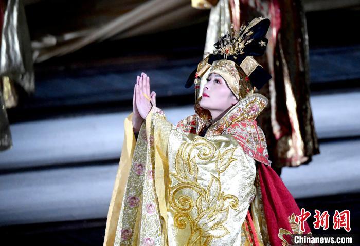 3月17日，西藏拉薩，《文成公主》大型史詩劇演出現(xiàn)場?！±盍?攝