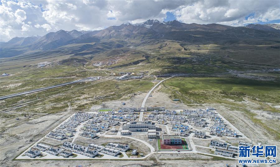 （新華全媒頭條·走向我們的小康生活·圖文互動）（1）扎西德勒，我們的新家園——西藏易地扶貧搬遷搬出幸福美好新生活