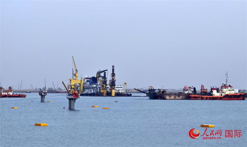 祖拜爾海底隧道施工場(chǎng)景。人民網(wǎng)記者管克江攝