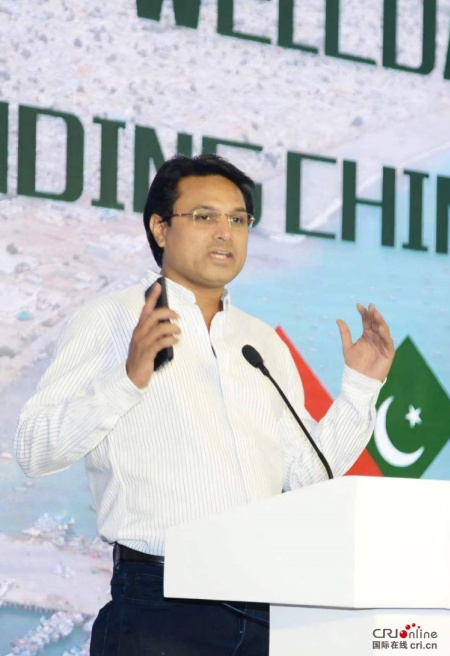 巴基斯坦學者：世界期盼中國以“十五五”規(guī)劃引領全球普惠發(fā)展與共同繁榮_fororder_image_202510281700