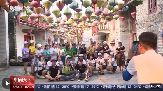 從特色小城到世界級商圈 這個“五一”很有“國際范”！