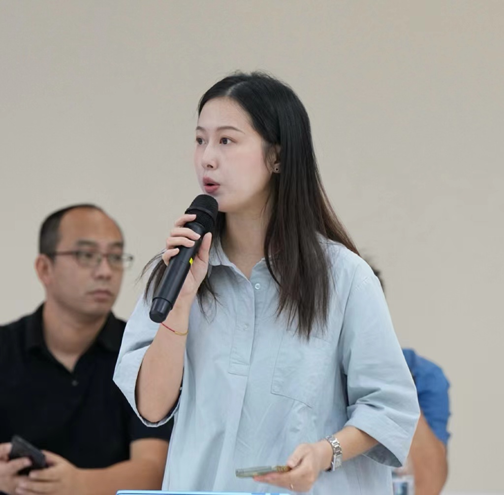 人民網(wǎng)記者提問。水利部供圖