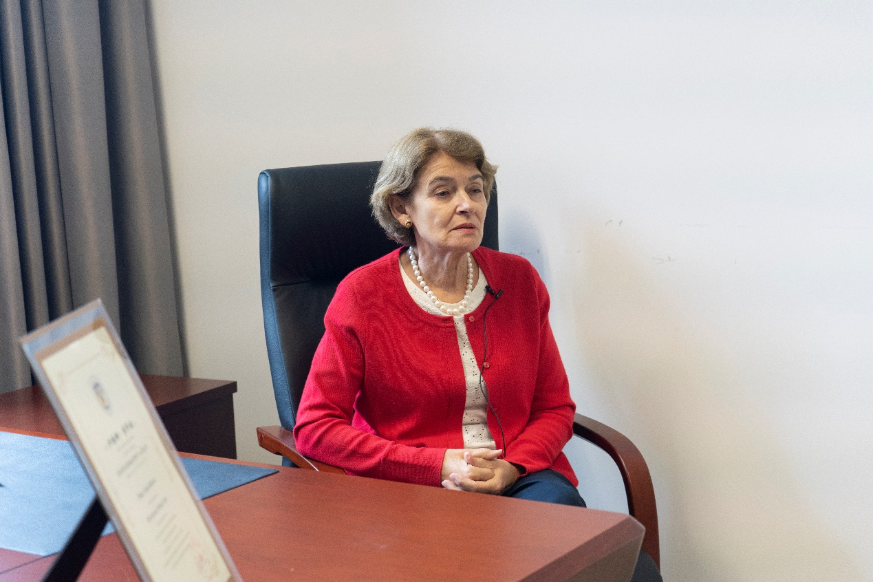 聯(lián)合國教科文組織前總干事伊琳娜·博科娃接受人民網(wǎng)采訪。人民網(wǎng) 常沙攝