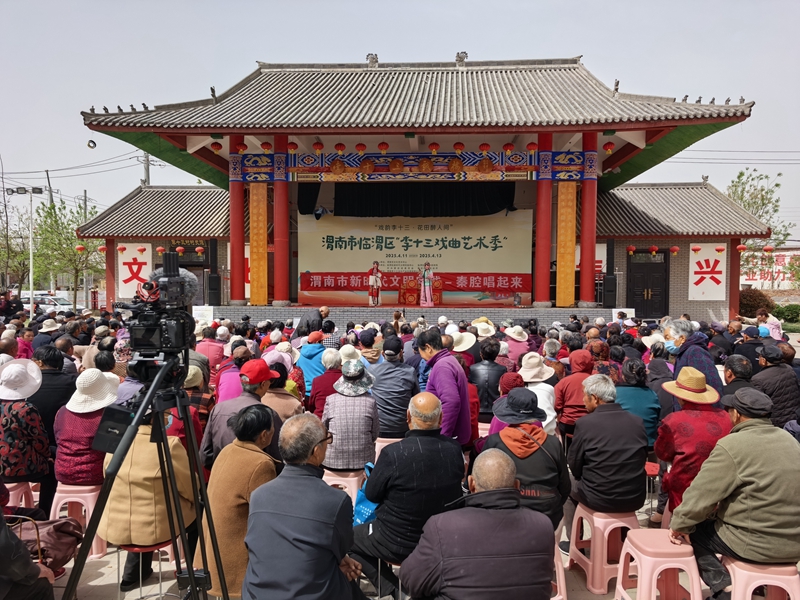 “一元?jiǎng)?chǎng)”下鄉(xiāng)演出現(xiàn)場(chǎng)（資料圖）。代九奎攝