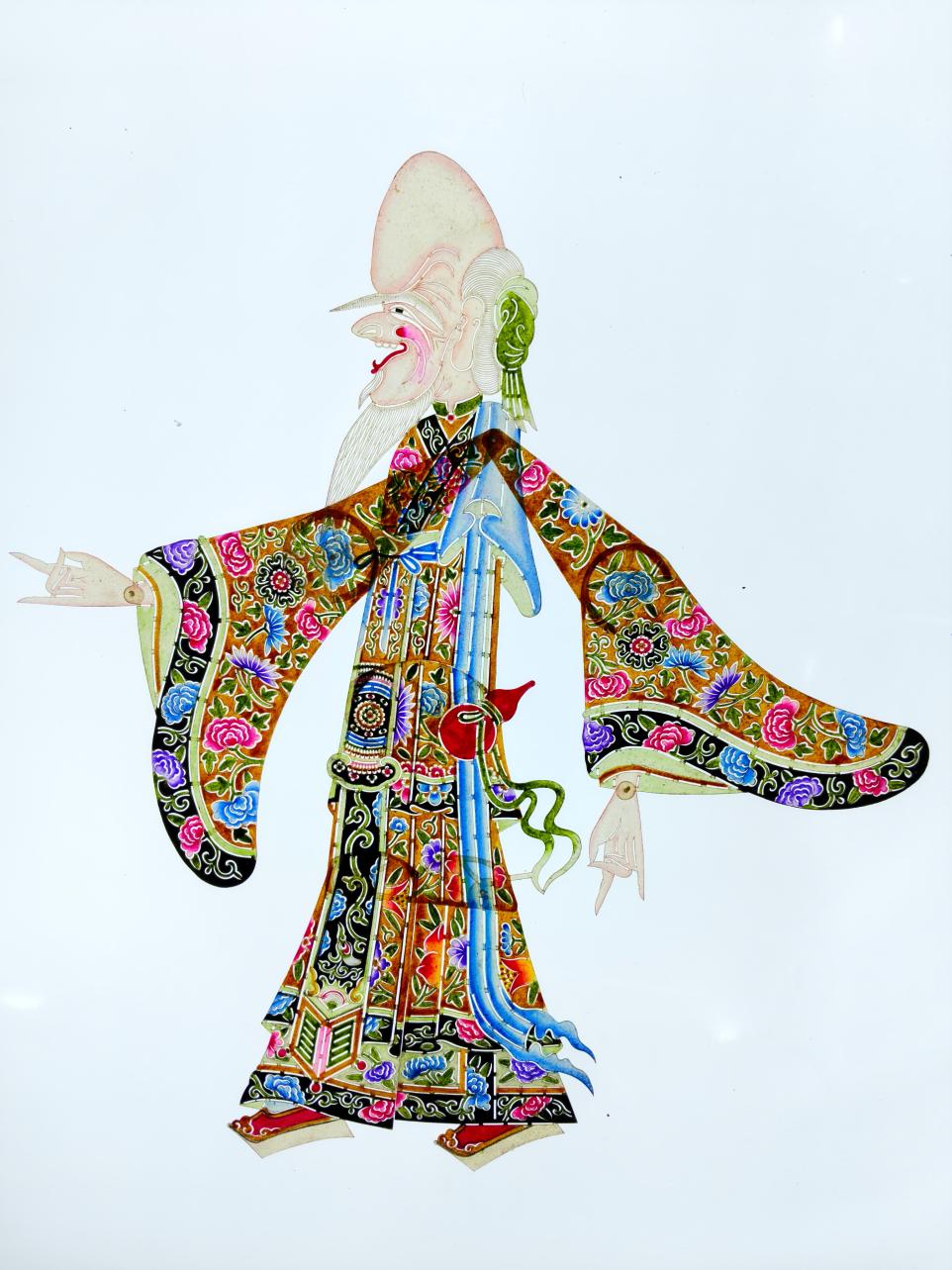 陳義文雕刻的“壽星”皮影影偶。陳義文供圖