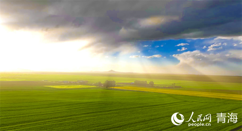 貴南美景。人民網(wǎng) 張皓芃攝