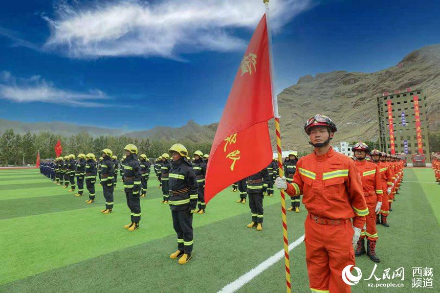 誓師大會(huì)現(xiàn)場(chǎng)。 人民網(wǎng) 李海霞 攝