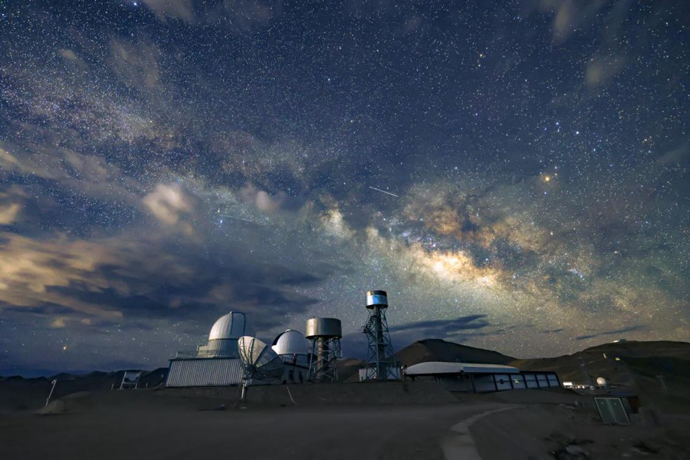 絕美暗夜星空。貢覺群培攝