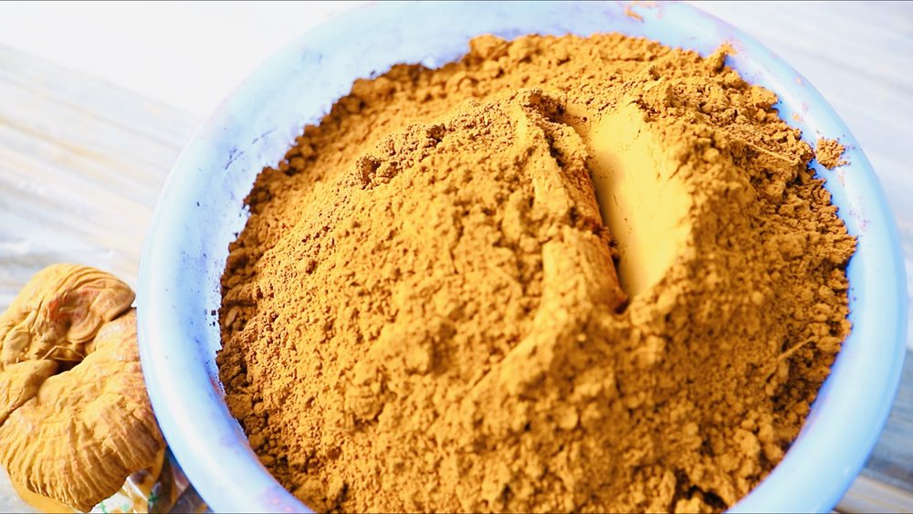 靈芝孢子粉。