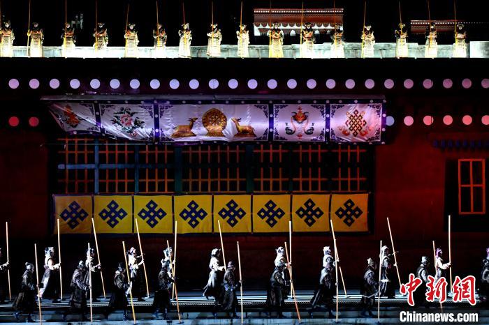 3月17日，西藏拉薩，《文成公主》大型史詩劇演出現(xiàn)場(chǎng)?！±盍?攝