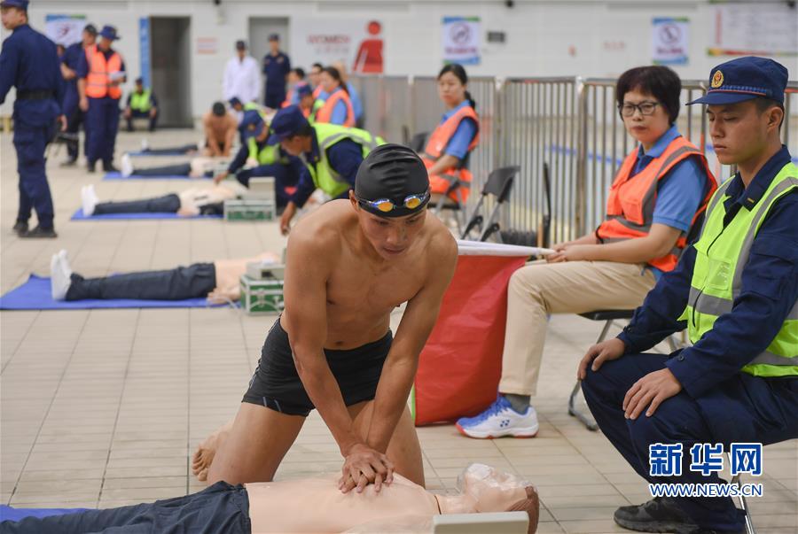 （社會）（6）全國森林消防隊伍“火焰藍”首屆特種救援技能比武項目全部結(jié)束