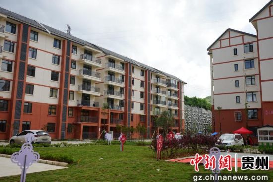 清鎮(zhèn)市2018年易地扶貧搬遷安置點一角。