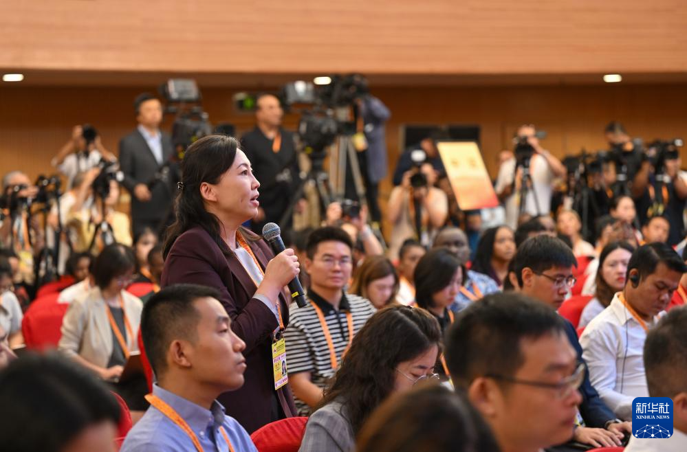 抗戰(zhàn)勝利80周年紀(jì)念活動(dòng)新聞中心舉辦首場(chǎng)記者招待會(huì)